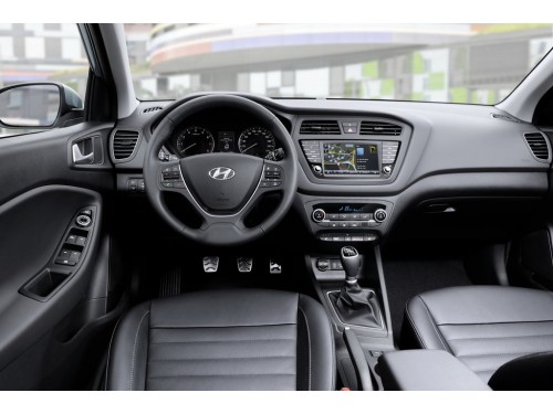 Характеристики автомобиля Hyundai i20 Active 1.0 T-GDI MT Trend (01.2016 - 05.2018): фото, вместимость, скорость, двигатель, топливо, масса, отзывы