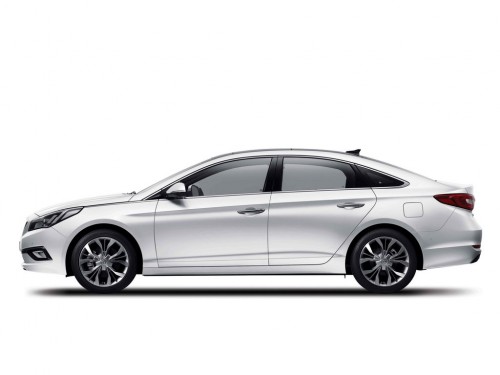 Характеристики автомобиля Hyundai Sonata 1.7 e-VGT DCT Smart (07.2015 - 03.2016): фото, вместимость, скорость, двигатель, топливо, масса, отзывы