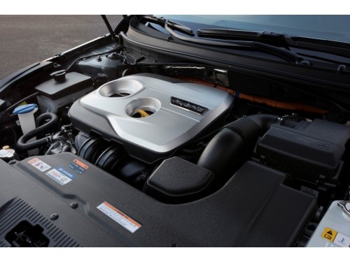 Характеристики автомобиля Hyundai Sonata 1.6 AT ECO (04.2014 - 03.2017): фото, вместимость, скорость, двигатель, топливо, масса, отзывы