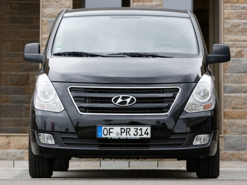 Характеристики автомобиля Hyundai Starex 2.5 VGT 2WD AT Wagon Smart 11 seats (08.2015 - 12.2017): фото, вместимость, скорость, двигатель, топливо, масса, отзывы