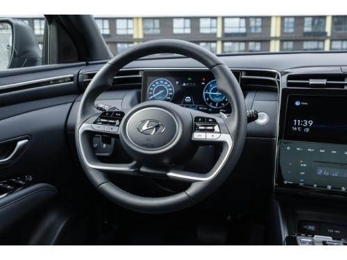 Характеристики автомобиля Hyundai Tucson 2.0 AT 2WD Travel (05.2021 - н.в.): фото, вместимость, скорость, двигатель, топливо, масса, отзывы
