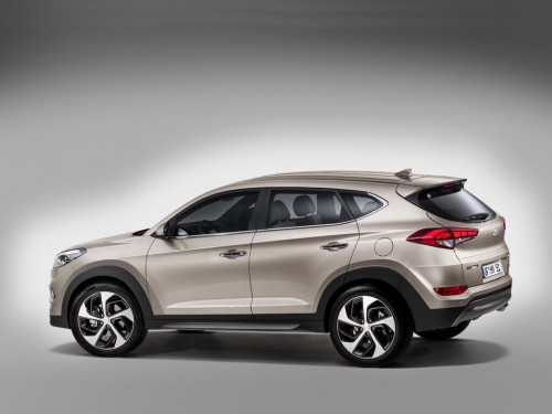 Характеристики автомобиля Hyundai Tucson 2.0 E-VGT AT 2WD Style (03.2015 - 11.2018): фото, вместимость, скорость, двигатель, топливо, масса, отзывы