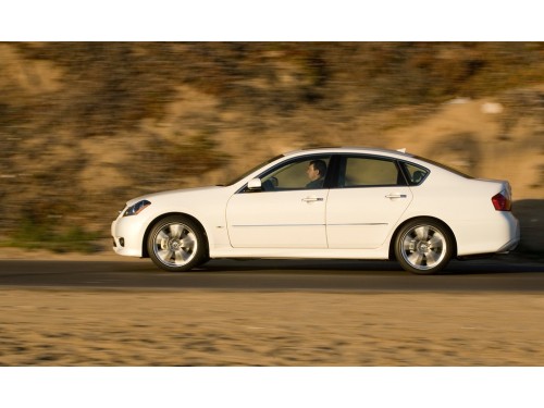 Характеристики автомобиля Infiniti M45 4.5 AT Elite (03.2007 - 12.2010): фото, вместимость, скорость, двигатель, топливо, масса, отзывы
