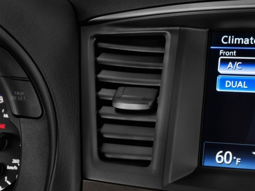 Характеристики автомобиля Infiniti QX60 2.5 Premium HEV (12.2013 - 08.2015): фото, вместимость, скорость, двигатель, топливо, масса, отзывы