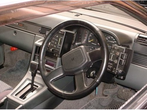 Характеристики автомобиля Isuzu Piazza Nero 1.9 XJ (02.1988 - 07.1991): фото, вместимость, скорость, двигатель, топливо, масса, отзывы