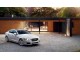 Характеристики автомобиля Jaguar XE 2.0T AT AWD XE (04.2017 - 02.2019): фото, вместимость, скорость, двигатель, топливо, масса, отзывы