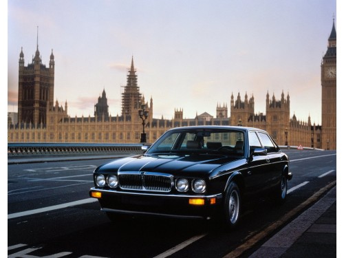Характеристики автомобиля Jaguar XJ 6.0 AT (10.1986 - 10.1994): фото, вместимость, скорость, двигатель, топливо, масса, отзывы