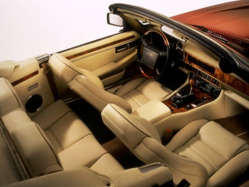 Характеристики автомобиля Jaguar XJS 6.0 AT (05.1992 - 12.1999): фото, вместимость, скорость, двигатель, топливо, масса, отзывы