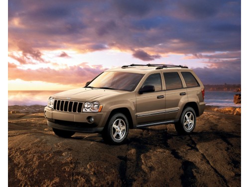 Характеристики автомобиля Jeep Grand Cherokee 4.7 AT 2WD Limited G Package (08.2004 - 07.2007): фото, вместимость, скорость, двигатель, топливо, масса, отзывы