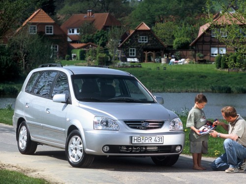 Характеристики автомобиля Kia Carens 2.0 AT EX (08.2004 - 04.2006): фото, вместимость, скорость, двигатель, топливо, масса, отзывы