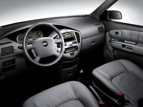 Характеристики автомобиля Kia Carens 2.0 AT EX (08.2004 - 04.2006): фото, вместимость, скорость, двигатель, топливо, масса, отзывы