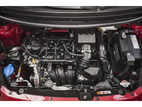 Характеристики автомобиля Kia Picanto 1.2 AT Luxe 5dr. (04.2015 - 11.2015): фото, вместимость, скорость, двигатель, топливо, масса, отзывы