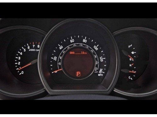 Характеристики автомобиля Kia Pride 1.6 GDI AT Luxury (03.2011 - 12.2014): фото, вместимость, скорость, двигатель, топливо, масса, отзывы