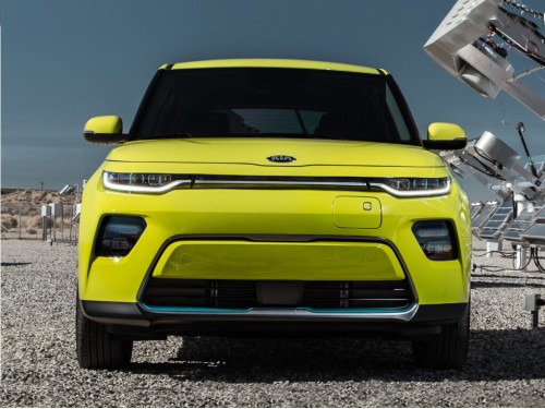 Характеристики автомобиля Kia Soul 2.0 MPI AT X-Line (03.2019 - 05.2022): фото, вместимость, скорость, двигатель, топливо, масса, отзывы