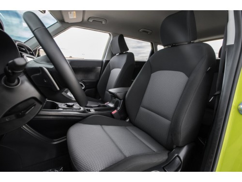 Характеристики автомобиля Kia Soul 2.0 MPI AT S (03.2019 - 05.2022): фото, вместимость, скорость, двигатель, топливо, масса, отзывы