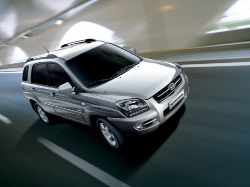 Характеристики автомобиля Kia Sportage 2.0D AT 4WD Elegance (04.2007 - 03.2008): фото, вместимость, скорость, двигатель, топливо, масса, отзывы