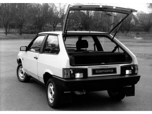 Характеристики автомобиля Лада 2108 1.3 MT 21086 (10.1984 - 08.1993): фото, вместимость, скорость, двигатель, топливо, масса, отзывы