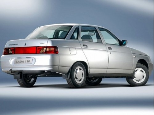 Характеристики автомобиля Лада 2110 1.5 MT 2110 (01.1996 - 01.2002): фото, вместимость, скорость, двигатель, топливо, масса, отзывы