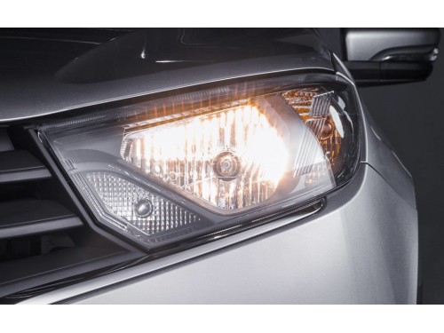 Характеристики автомобиля Лада Гранта 1.6 AMT Luxe (04.2019 - 01.2021): фото, вместимость, скорость, двигатель, топливо, масса, отзывы