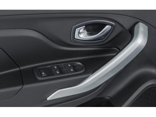 Характеристики автомобиля Лада Х-рей 1.6 МТ Luxe (09.2016 - 12.2017): фото, вместимость, скорость, двигатель, топливо, масса, отзывы