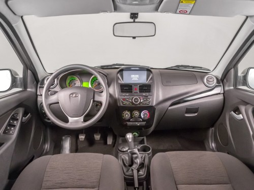 Характеристики автомобиля Лада Калина 1.6 AMT Люкс (11.2015 - 05.2017): фото, вместимость, скорость, двигатель, топливо, масса, отзывы