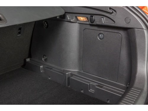 Характеристики автомобиля Лада Веста Кросс 1.6 CVT Comfort (11.2019 - 05.2023): фото, вместимость, скорость, двигатель, топливо, масса, отзывы