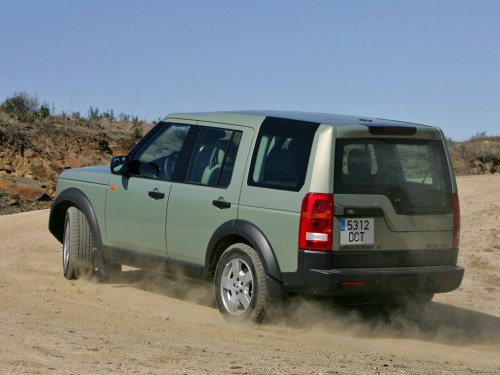 Характеристики автомобиля Land Rover Discovery 4.4 АT HSE (07.2005 - 09.2009): фото, вместимость, скорость, двигатель, топливо, масса, отзывы