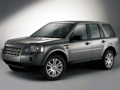 Характеристики автомобиля Land Rover Freelander 3.2 i6 AT HSE (02.2006 - 07.2010): фото, вместимость, скорость, двигатель, топливо, масса, отзывы