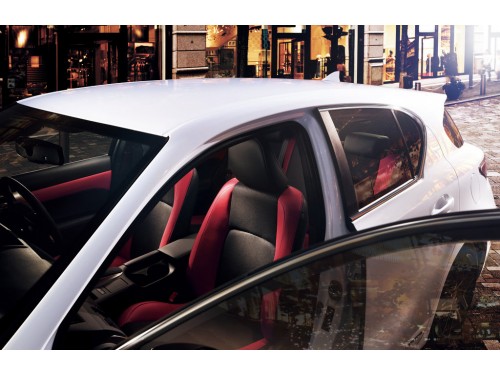 Характеристики автомобиля Lexus CT200h 200h Version L (01.2015 - 07.2015): фото, вместимость, скорость, двигатель, топливо, масса, отзывы