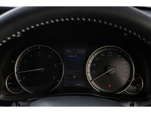 Характеристики автомобиля Lexus ES250 2.5 AT 2WD Premium 2 (09.2015 - 03.2017): фото, вместимость, скорость, двигатель, топливо, масса, отзывы