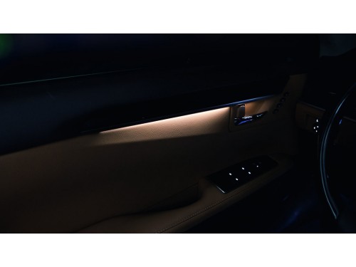 Характеристики автомобиля Lexus ES250 2.5 AT 2WD Premium Safety (08.2017 - 08.2018): фото, вместимость, скорость, двигатель, топливо, масса, отзывы