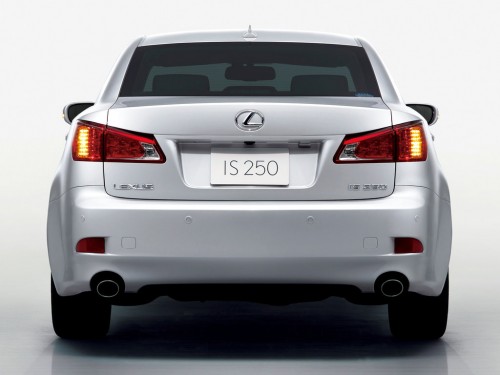 Характеристики автомобиля Lexus IS250 250 version L 4WD (08.2009 - 07.2010): фото, вместимость, скорость, двигатель, топливо, масса, отзывы