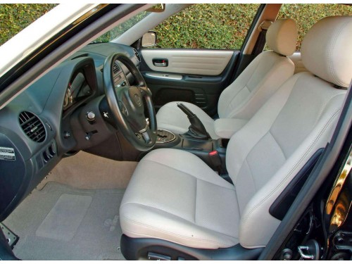 Характеристики автомобиля Lexus IS300 3.0 AT SportCross (07.2001 - 12.2002): фото, вместимость, скорость, двигатель, топливо, масса, отзывы