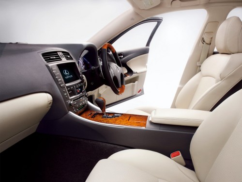 Характеристики автомобиля Lexus IS350 350 (09.2008 - 07.2009): фото, вместимость, скорость, двигатель, топливо, масса, отзывы