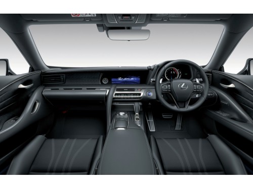 Характеристики автомобиля Lexus LC500h 500h S Package (03.2017 - 05.2020): фото, вместимость, скорость, двигатель, топливо, масса, отзывы