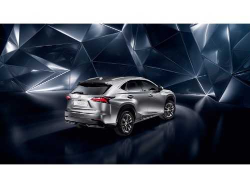 Характеристики автомобиля Lexus NX200 2.0 CVT AWD Luxury (09.2014 - 10.2017): фото, вместимость, скорость, двигатель, топливо, масса, отзывы