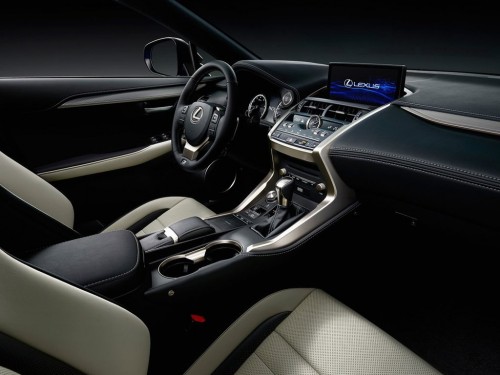 Характеристики автомобиля Lexus NX300 2.0 AT AWD F Sport Luxury (11.2017 - 12.2021): фото, вместимость, скорость, двигатель, топливо, масса, отзывы