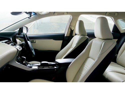 Характеристики автомобиля Lexus NX300h 300h 4WD (09.2017 - 04.2019): фото, вместимость, скорость, двигатель, топливо, масса, отзывы