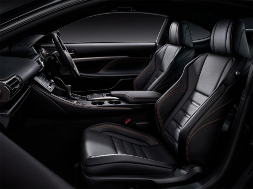 Характеристики автомобиля Lexus RC350 350 Version L (10.2015 - 07.2016): фото, вместимость, скорость, двигатель, топливо, масса, отзывы