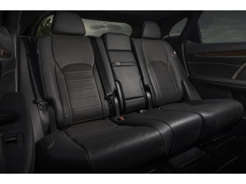 Характеристики автомобиля Lexus RX300 2.0t AT AWD Premium (09.2019 - 12.2022): фото, вместимость, скорость, двигатель, топливо, масса, отзывы
