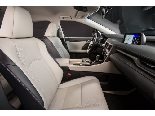 Характеристики автомобиля Lexus RX300 2.0t AT AWD Executive+ (01.2018 - 10.2019): фото, вместимость, скорость, двигатель, топливо, масса, отзывы