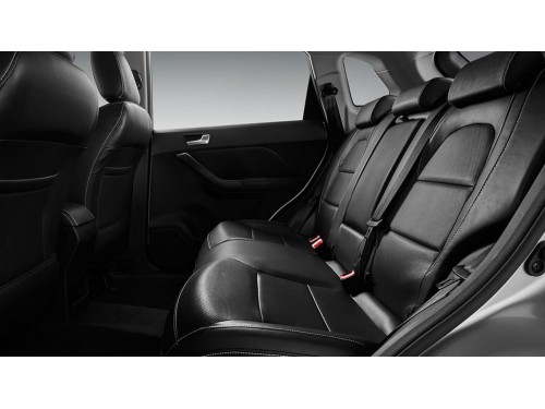 Характеристики автомобиля Lifan X70 2.0 CVT Comfort (05.2018 - 09.2019): фото, вместимость, скорость, двигатель, топливо, масса, отзывы