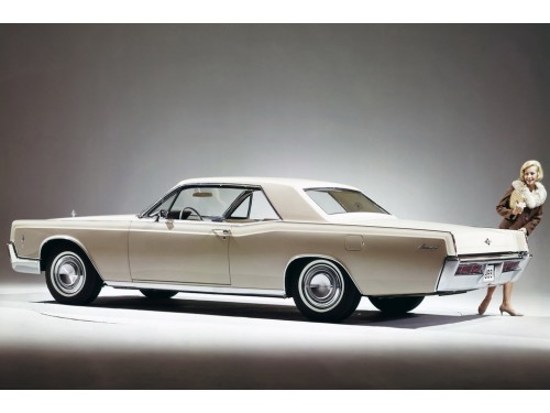 Характеристики автомобиля Lincoln Continental 7.6 AT (11.1965 - 10.1967): фото, вместимость, скорость, двигатель, топливо, масса, отзывы