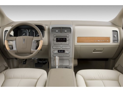 Характеристики автомобиля Lincoln MKX 3.5 AT Midnight Limited Edition (05.2009 - 06.2010): фото, вместимость, скорость, двигатель, топливо, масса, отзывы