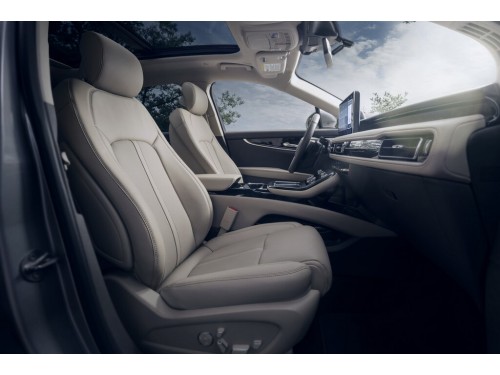Характеристики автомобиля Lincoln Nautilus 2.0T AT AWD Nautilus (02.2021 - н.в.): фото, вместимость, скорость, двигатель, топливо, масса, отзывы