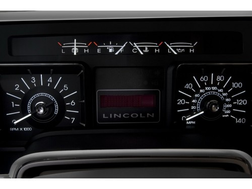 Характеристики автомобиля Lincoln Navigator 5.4 AT Navigator L (07.2008 - 05.2014): фото, вместимость, скорость, двигатель, топливо, масса, отзывы