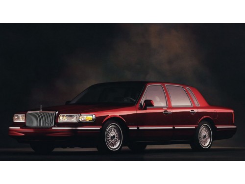 Характеристики автомобиля Lincoln Town Car 4.6 AT Cartier (10.1994 - 09.1997): фото, вместимость, скорость, двигатель, топливо, масса, отзывы