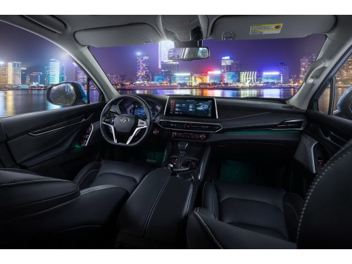 Характеристики автомобиля Maxus D90 2.0T AT AWD Polaris (06.2019 - 04.2020): фото, вместимость, скорость, двигатель, топливо, масса, отзывы