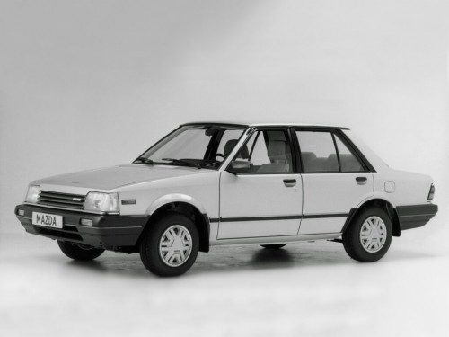 Характеристики автомобиля Mazda 323 1.5 MT (01.1983 - 06.1985): фото, вместимость, скорость, двигатель, топливо, масса, отзывы