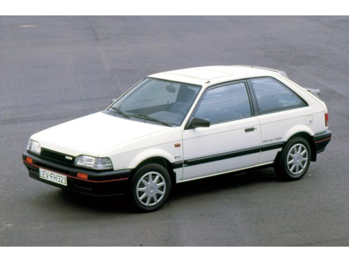 Характеристики автомобиля Mazda 323 1.5 MT (08.1987 - 08.1989): фото, вместимость, скорость, двигатель, топливо, масса, отзывы